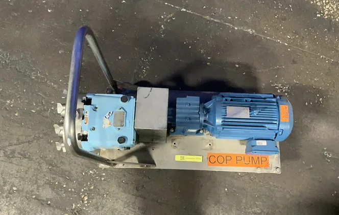 3 HP Waukesha, Positive Displacement Pump, 4 Wheel Stainless Steel Push Cart, 1762/315 RPM, 230/460 V. - Image 7