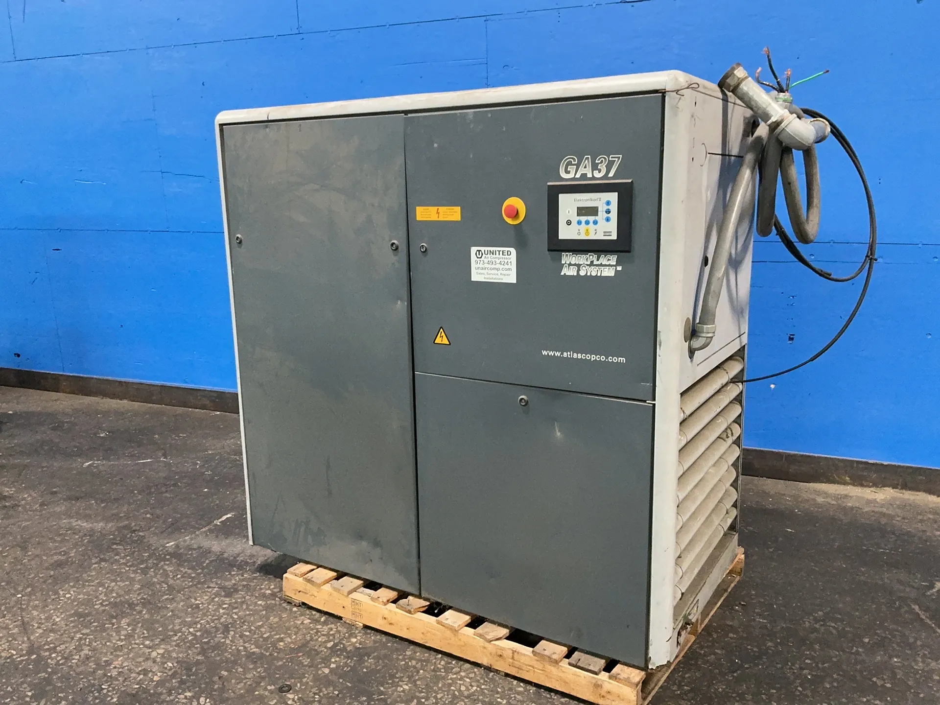220 cfm, 132 psig, Atlas Copco #GA-37, Rotary Screw Air Compressor, 50 HP, 3600 RPM, 2003 - Image 1