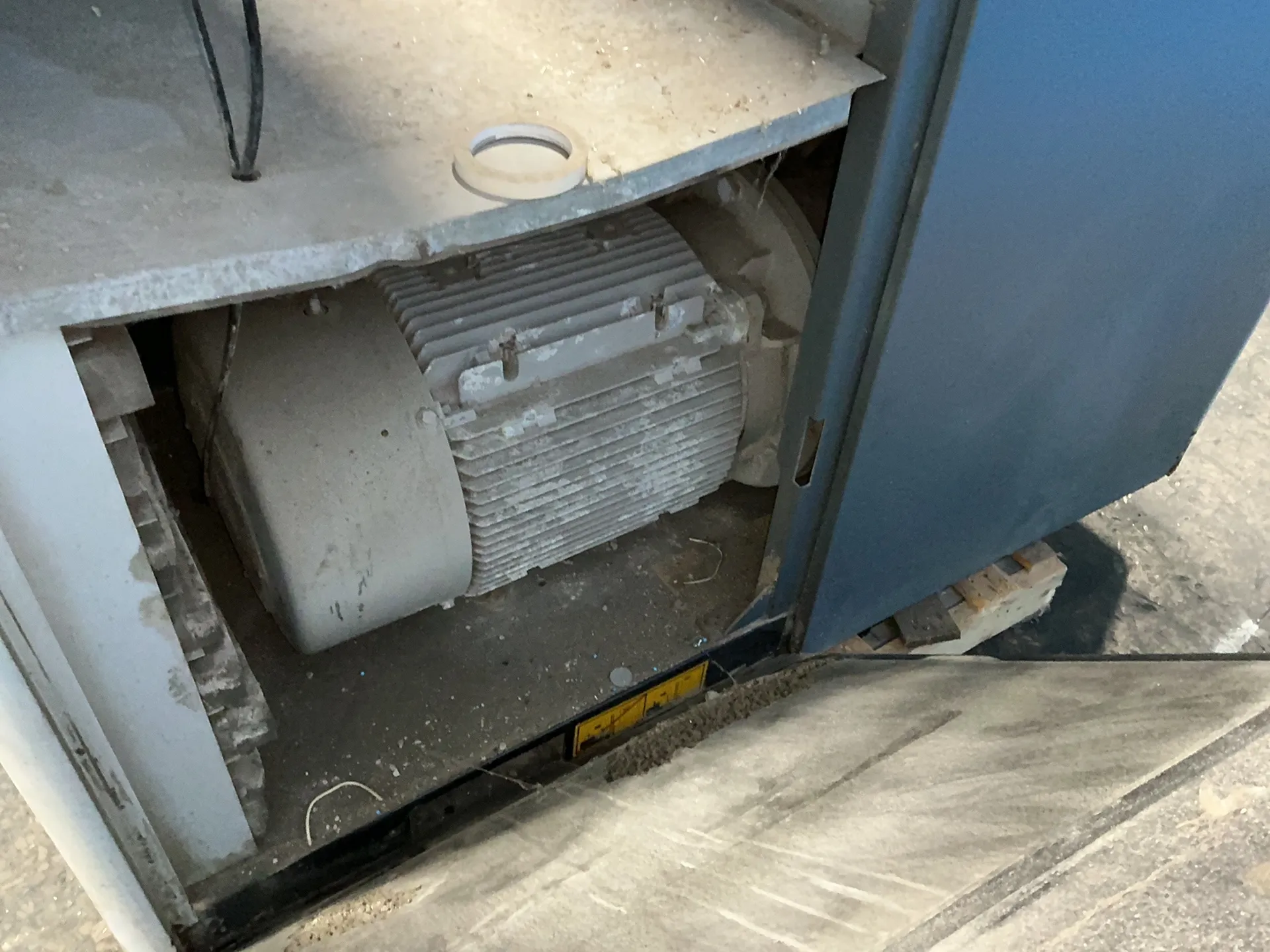 220 cfm, 132 psig, Atlas Copco #GA-37, Rotary Screw Air Compressor, 50 HP, 3600 RPM, 2003 - Image 10