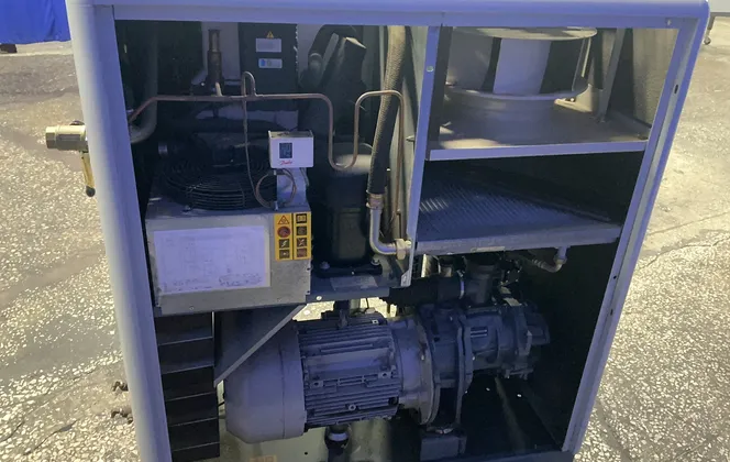 105 cfm, 129 psi, Atlas Copco #GA18Plus, Rotary Screw Air Compressor, 25 HP, 3550 RPM, 2006 - Image 10