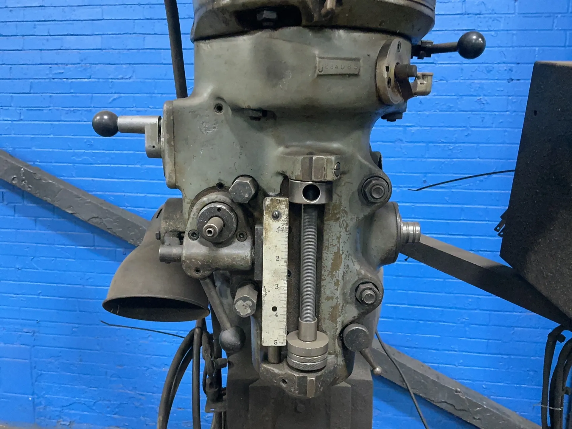 9" x42" Bridgeport, Vertical Mill, Anilam Spirit Control Panel, 2 HP, 1415/1710 RPM, 220/230/440/460 V. - Image 6
