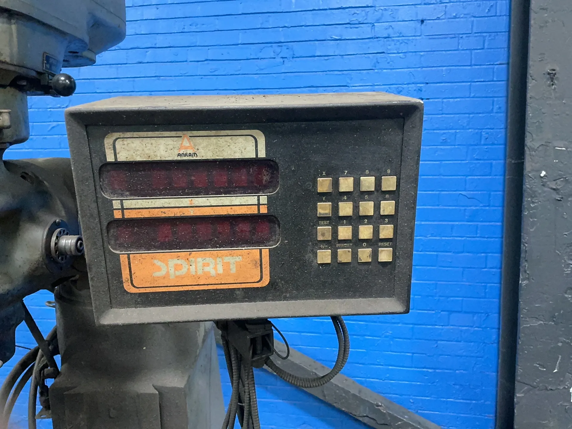 9" x42" Bridgeport, Vertical Mill, Anilam Spirit Control Panel, 2 HP, 1415/1710 RPM, 220/230/440/460 V. - Image 9