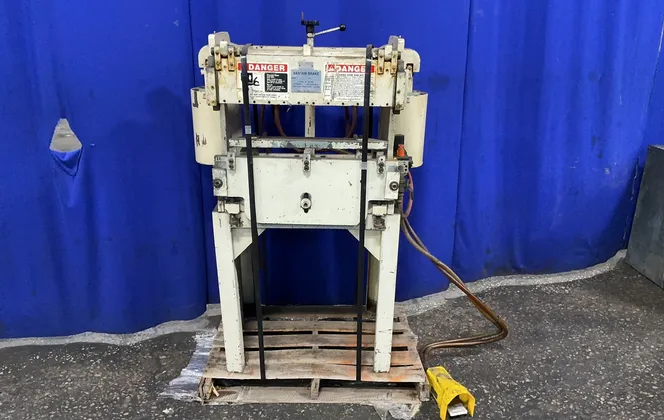 12 Ton, Bantam #2FT-12TON, Press Brake, 110 PSI, Foot Pedal, 1-7/8" stroke - Image 1