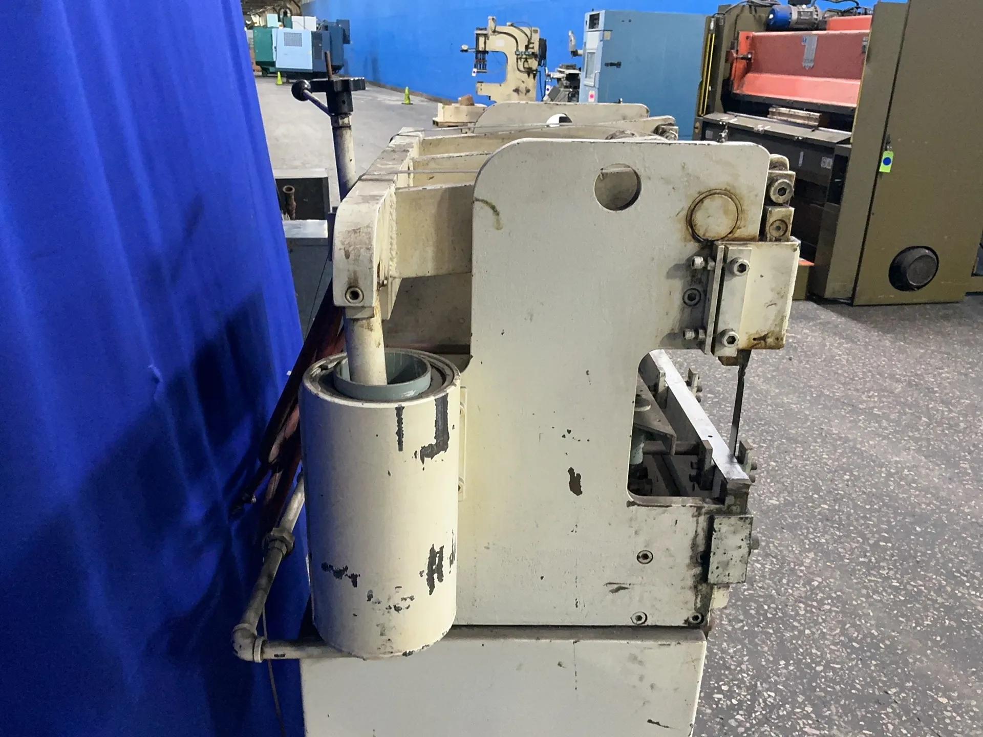 12 Ton, Bantam #2FT-12TON, Press Brake, 110 PSI, Foot Pedal, 1-7/8" stroke - Image 10
