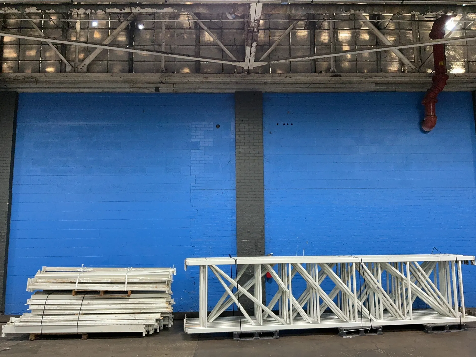 Pallet Racking, T-Bolts, Uprights (11) 216" x48", Beams (74) 96" x4", Plate 5" x7" - Image 1