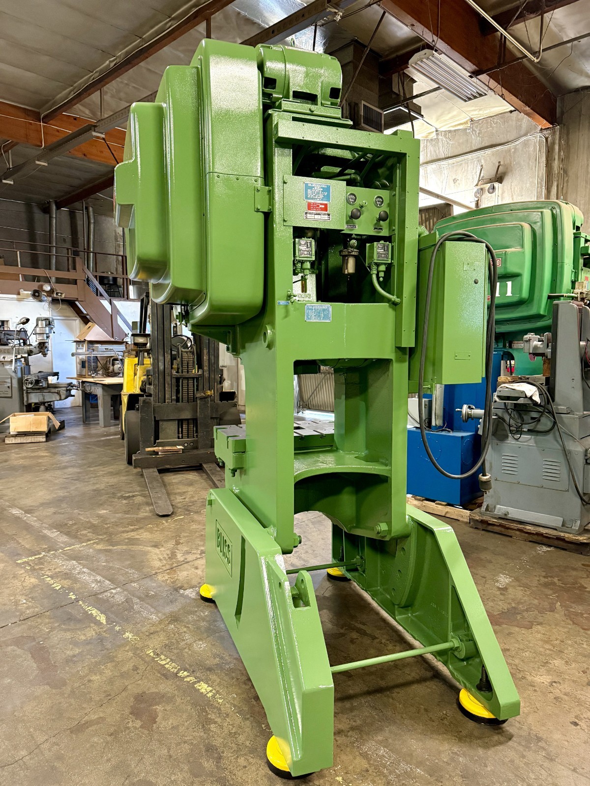 60 Ton, Bliss #C-60, Punch Press, Air Clutch, 4" stroke, 32" x22" bed, 3" adj., 14-1/4" Shut Height, 100 SPM, - Image 6