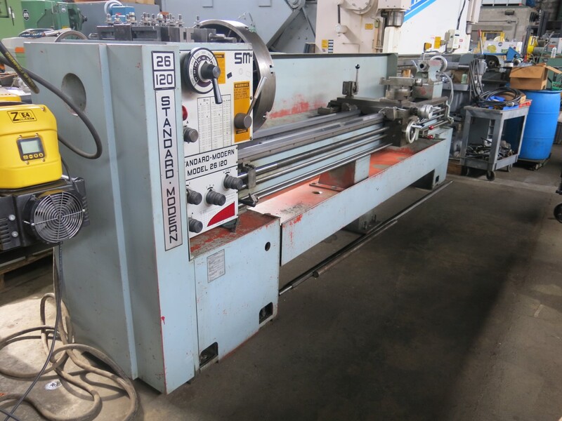 26" x 120" Standard Modern #26/120, Lathe, 18" swing over cross slide, 3" hole, 17-1000 RPM, Steady Rest - Image 3