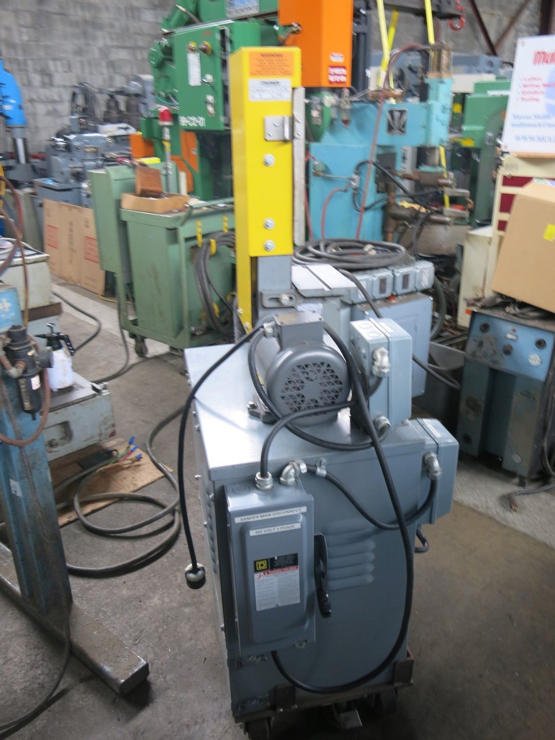 6" x 60" Kalamazoo, Belt Sander, dust collector - Image 5
