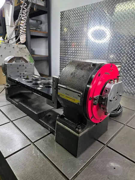 20" x 9" Fanuc Robodrill #DDR, CNC rotary table, 1.81" spindle diameter, direct drive, 300 RPM, 2016 - Image 4