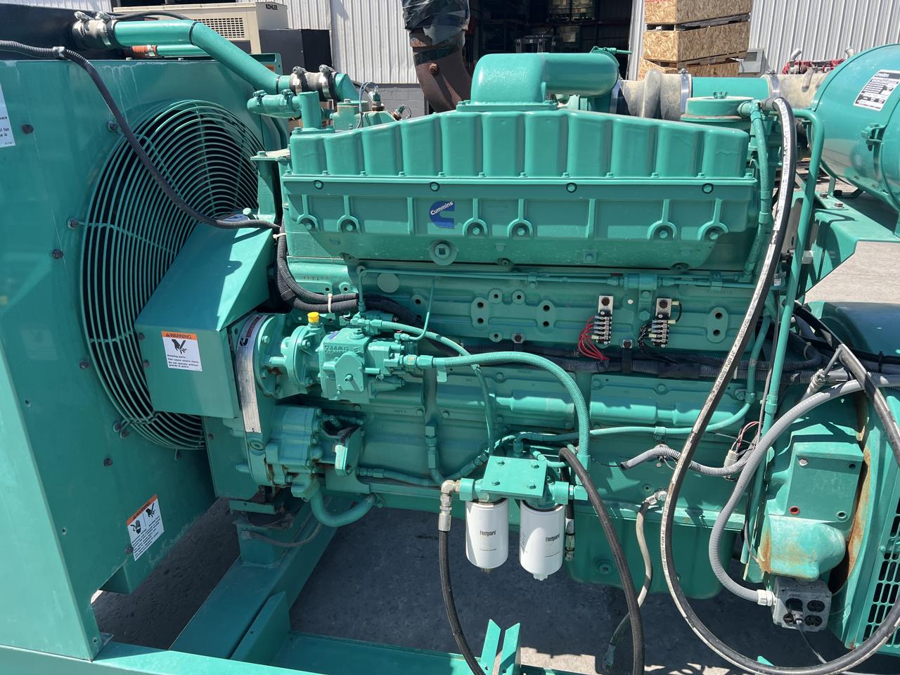 300 KW Cummins/Onan #300DFCB-1570, Diesel Generator Set, 120/208 Volt, 465 HP @ 1800 RPM engine, circuit - Image 5
