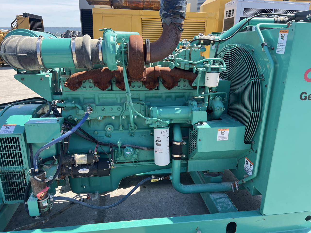 300 KW Cummins/Onan #300DFCB-1570, Diesel Generator Set, 120/208 Volt, 465 HP @ 1800 RPM engine, circuit - Image 7