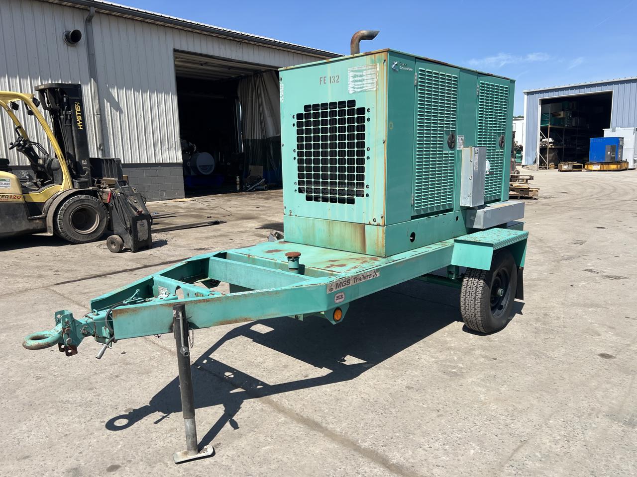 35 KW Cummins #DGGD-5566881, Diesel Generator Set, 120/240 Volts, 1800 RPM, circuit breaker, 1PH/3PH, 451 - Image 2