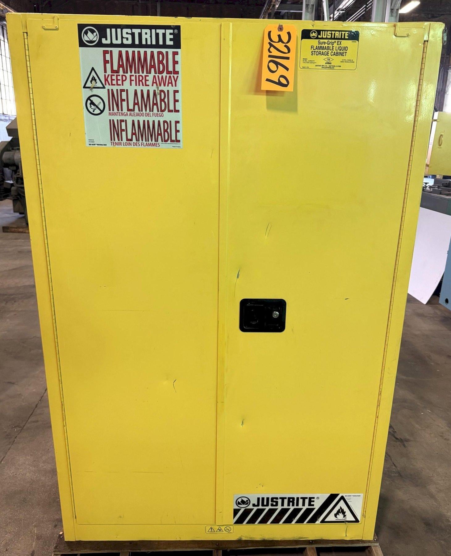 Justrite Flammable Liquid Storage Cabinet 894520, 45 Gallon Capacity - Image 1