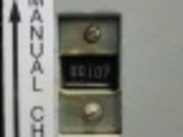 1200 Amps, General Electric, VB1-13.8-500-3, electrically operated, drawout, 15000 Volts, #VB6194 - Image 1