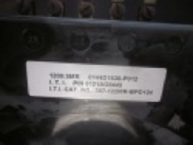1200 Amps, General Electric, PVDB2-25.8-20-0, electrically operated, Fixed, 27000 Volts, #SB5880 - Image 3