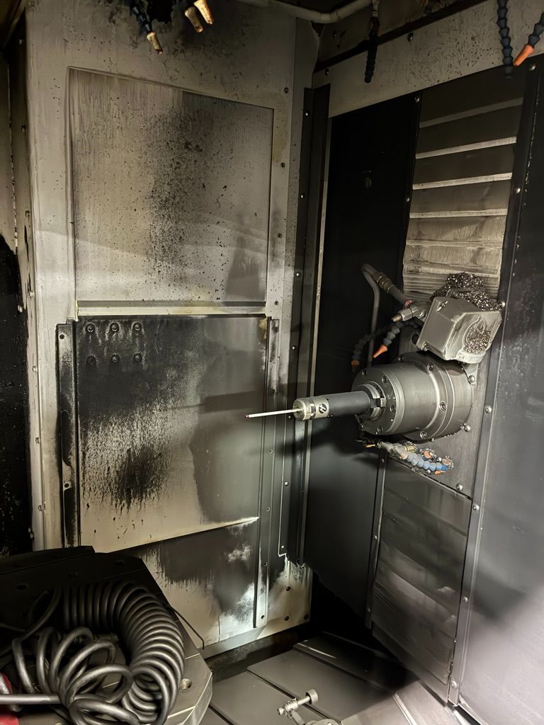 Haas #EC-400PP, CNC horizontal machining center, 20" X, 20" Y, 20" Z, 12000 RPM, 70 automatic tool changer - Image 3