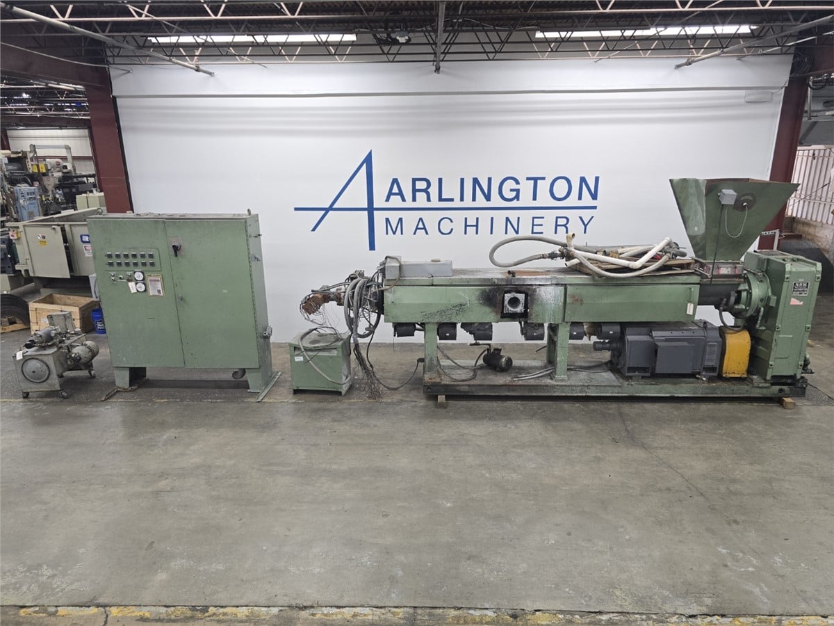 4.5" NRM, single screw extruder, 34:1 L/D, 300 HP DC motor, 6 barrel zones, 6 downstream zones, air cooled - Image 1