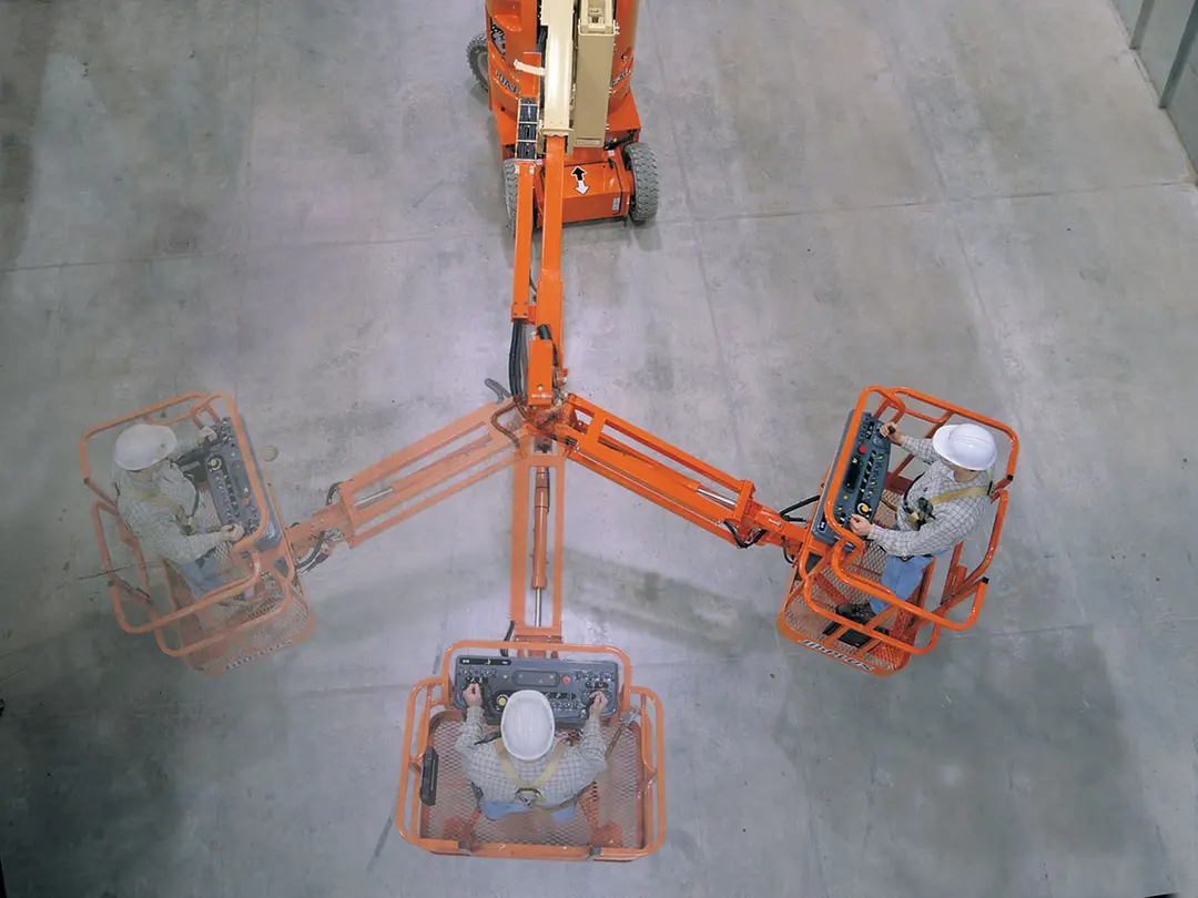 500 lb. JLG #E300AJP, articulating boom lift, 29'5" platform height, tires, 2007 - Image 2