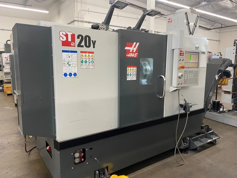 Haas #ST-20Y, 8" chuck, 2.5" bar, 22" centers, 11.75" diameter, Haas CNC, 12 station turret, live tooling - Image 2