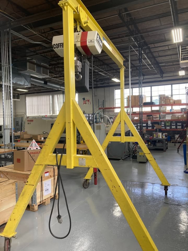 2 Ton, Spanco, A-Frame Gantry Crane w/ Electric 2-Ton Coffing Hoist - Image 1
