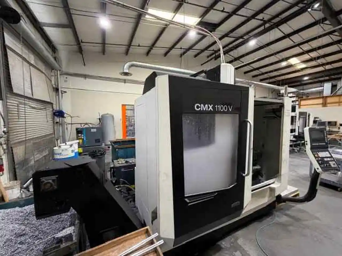 DMG Mori Seiki #CMX-1100V, 4th Axis, 43.3" X, 22" Y, 20.1" Z, 15000 RPM, 30 automatic tool changer, Cat 40 - Image 1