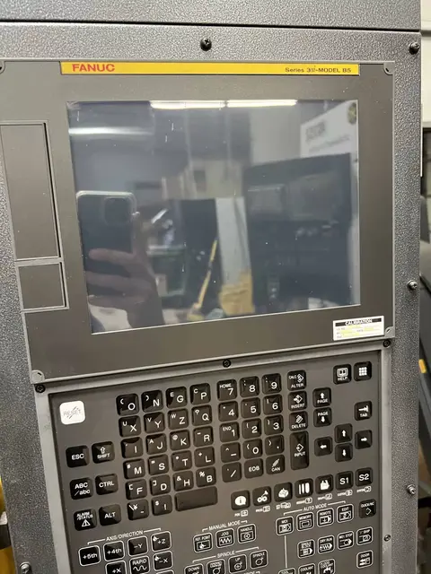 Fanuc #Robodrill-a-D21MiB5, 19.7" X, 15.7" Y, 15.7" Z, 24,000 RPM, 21 automatic tool changer, BT-30, Fanuc - Image 4