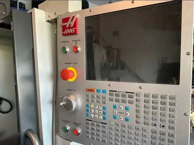 Haas #TM-1P, 30" X, 12" Y, 16" Z, 6,000 RPM, 20 automatic tool changer, Cat 40, Haas CNC, 2020 - Image 3
