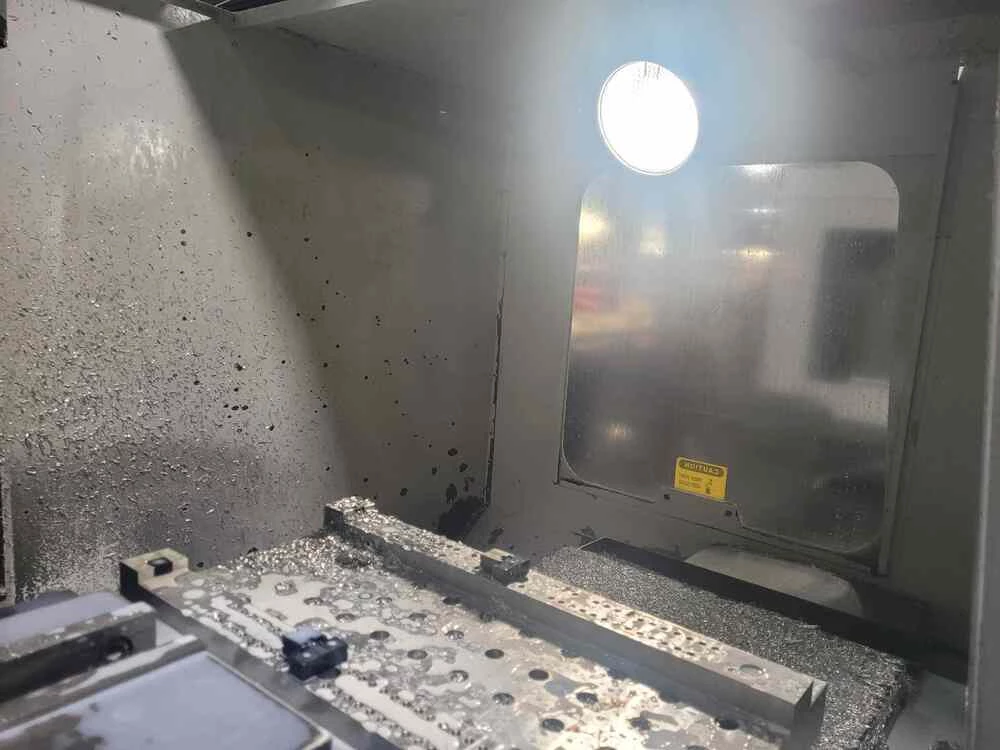Haas #VF-5, 60" X, 26" Y, 25" Z, 10,000 RPM, 40 automatic tool changer, Cat 40, Haas CNC, 2002 - Image 4