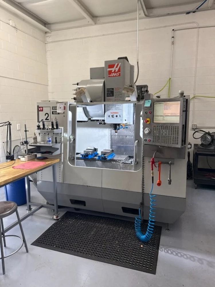 Haas #VF-2D, 30" X, 16" Y, 20" Z, 8,100 RPM, 24 automatic tool changer, Cat 40, Haas CNC, 2008 - Image 1