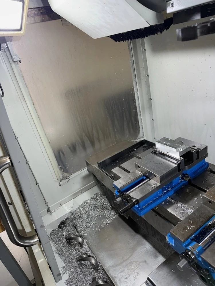 Haas #VF-2D, 30" X, 16" Y, 20" Z, 8,100 RPM, 24 automatic tool changer, Cat 40, Haas CNC, 2008 - Image 4