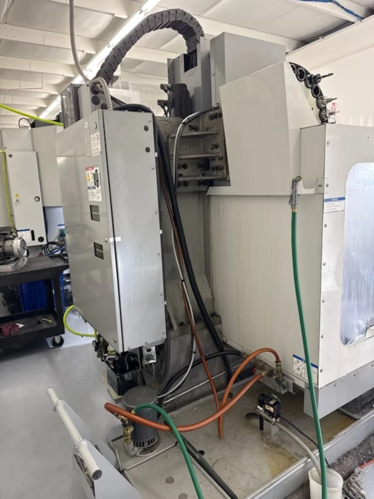 Haas #VF-2D, 30" X, 16" Y, 20" Z, 8,100 RPM, 24 automatic tool changer, Cat 40, Haas CNC, 2008 - Image 6
