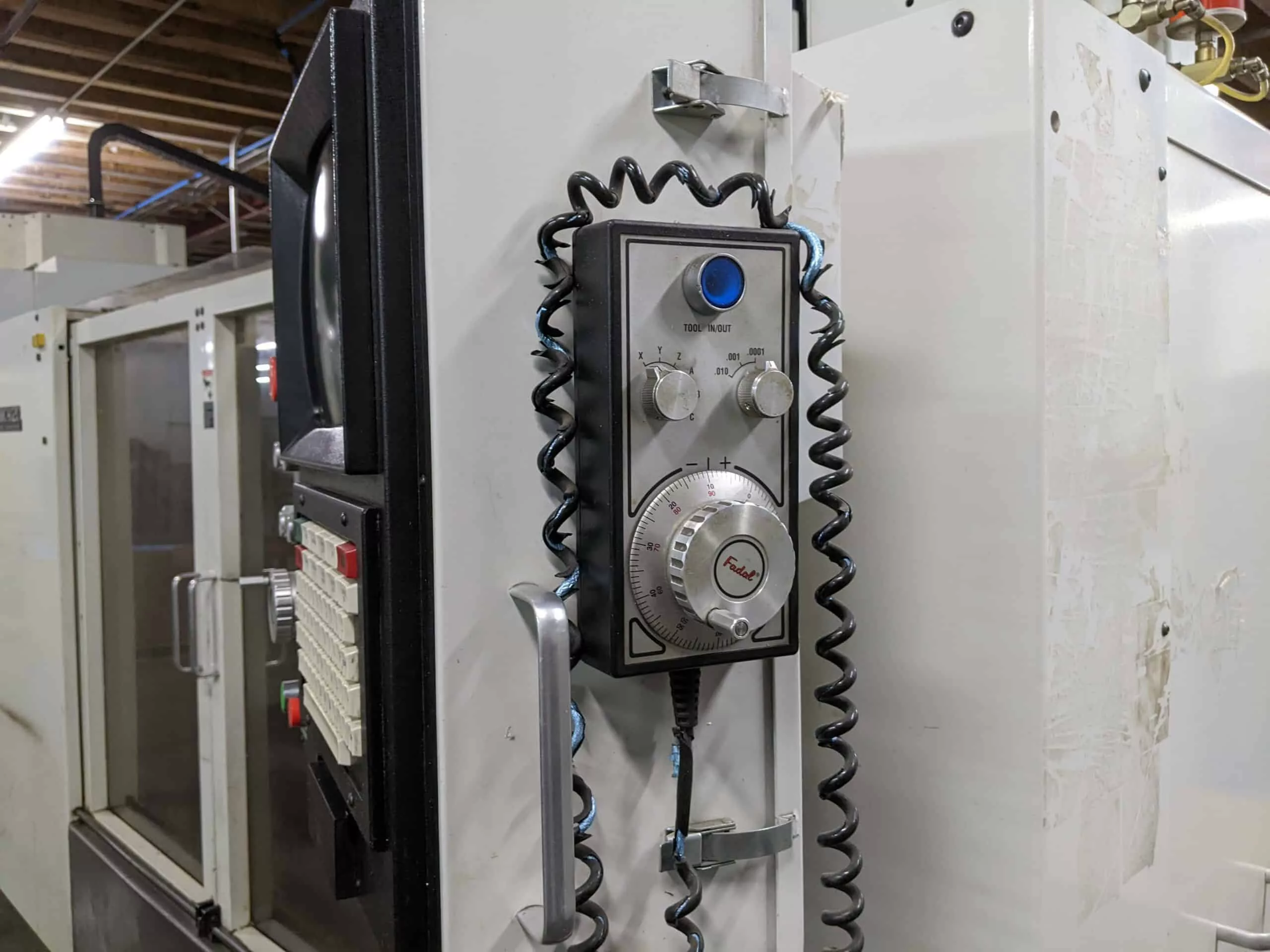 Fadal #VMC-4020, 40" X, 20" Y, 20" Z, 7,500 RPM, 30 automatic tool changer, Cat 40, Fadal CNC 88HS, 1997 - Image 3