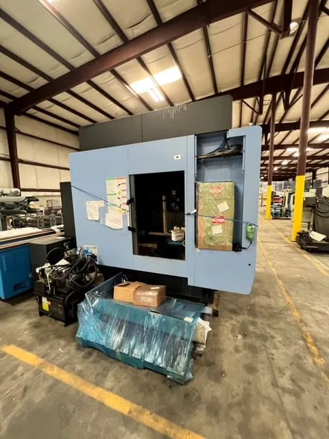 Daewoo Doosan #VC-3600, 20.5" X, 12.6" Y, 18.3" Z, 12000 RPM, 20 automatic tool changer, Cat 40, Fanuc CNC - Image 1