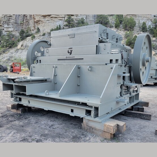 Gundlach #8030BRKR, 4-Roll 2-Stage Roll Crusher, 2000 TPH, 36" to 2" minus, (2) 250 HP motors, 900 RPM - Image 3