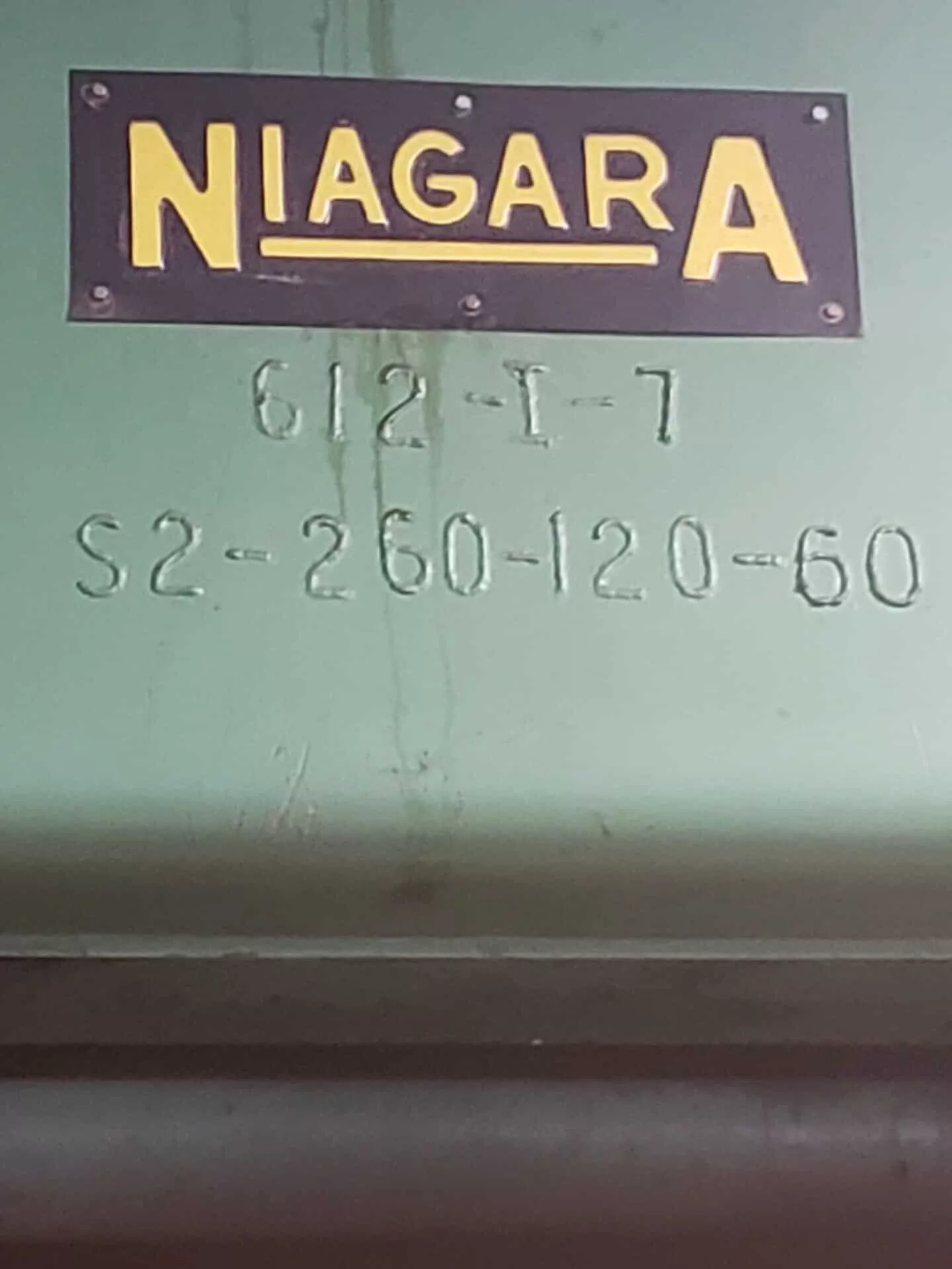 260 Ton, Niagara #612-I, Straight-Side Mechanical Punch Press, 12" stroke, 22.5" shut height, 10.5" - Image 3