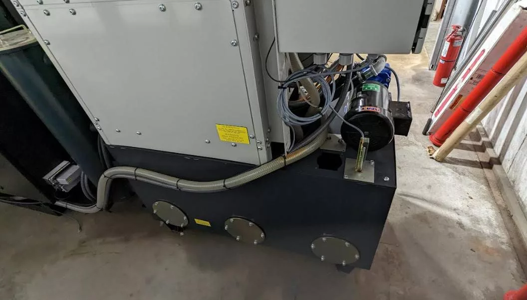 ChipBlaster #V40, High Pressure Coolant System, 1,000 PSI, 2-10 GPM, 34,000 BTU Chiller, 2021 - Image 3