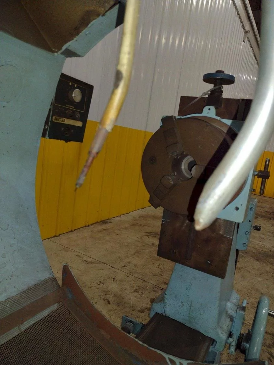 Peterson #996, Welding Positioner, 8" Chuck, 24" Swing, 60" Centers, Hobart 250 Amp Welder - Image 10