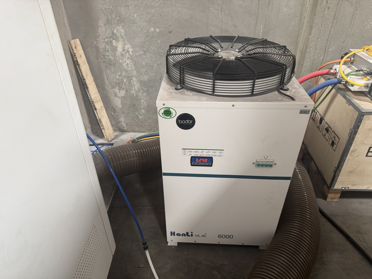 Bodor #I7, Fiber Laser, 5' x10' Bed, Spare Head, Fume Filter, 6,000 Watt, Mango remote, 2023 - Image 6
