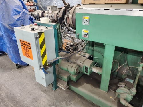 2.5" Welex 2.5 RHNV Extruder, Air-cooled Barrel, 24:1, SCR Control, 9.38:1, 1992 - Image 6