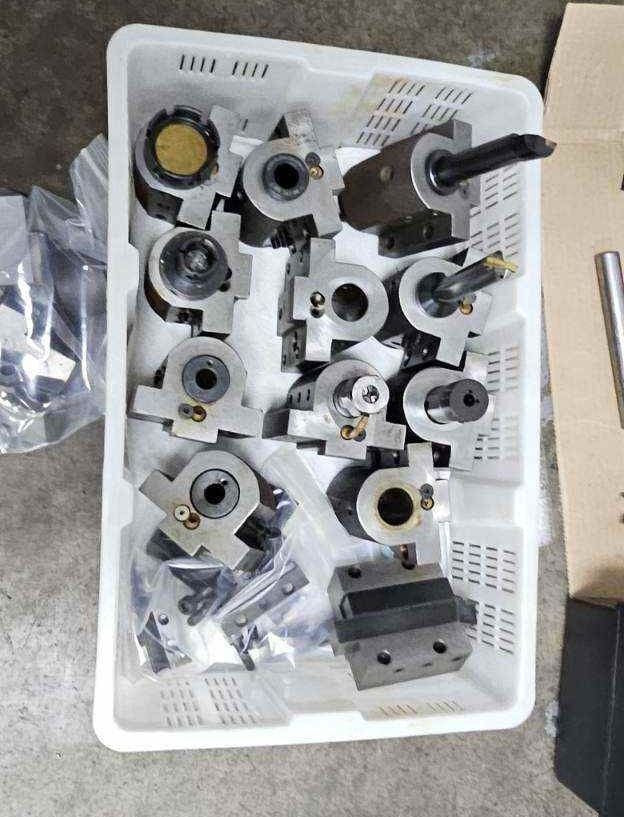 Akira Seiki Performa #SL-20, CNC Lathes, 17.7" swing, 11.4" diameter x 13" L max, 6" chuck, 6000 RPM, 1.8" - Image 8