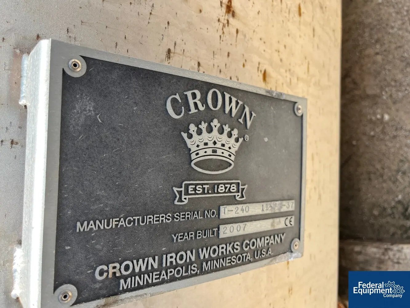 2169 gallon Crown Iron Works, 304 Stainless Steel Tank (4 available) - Image 2