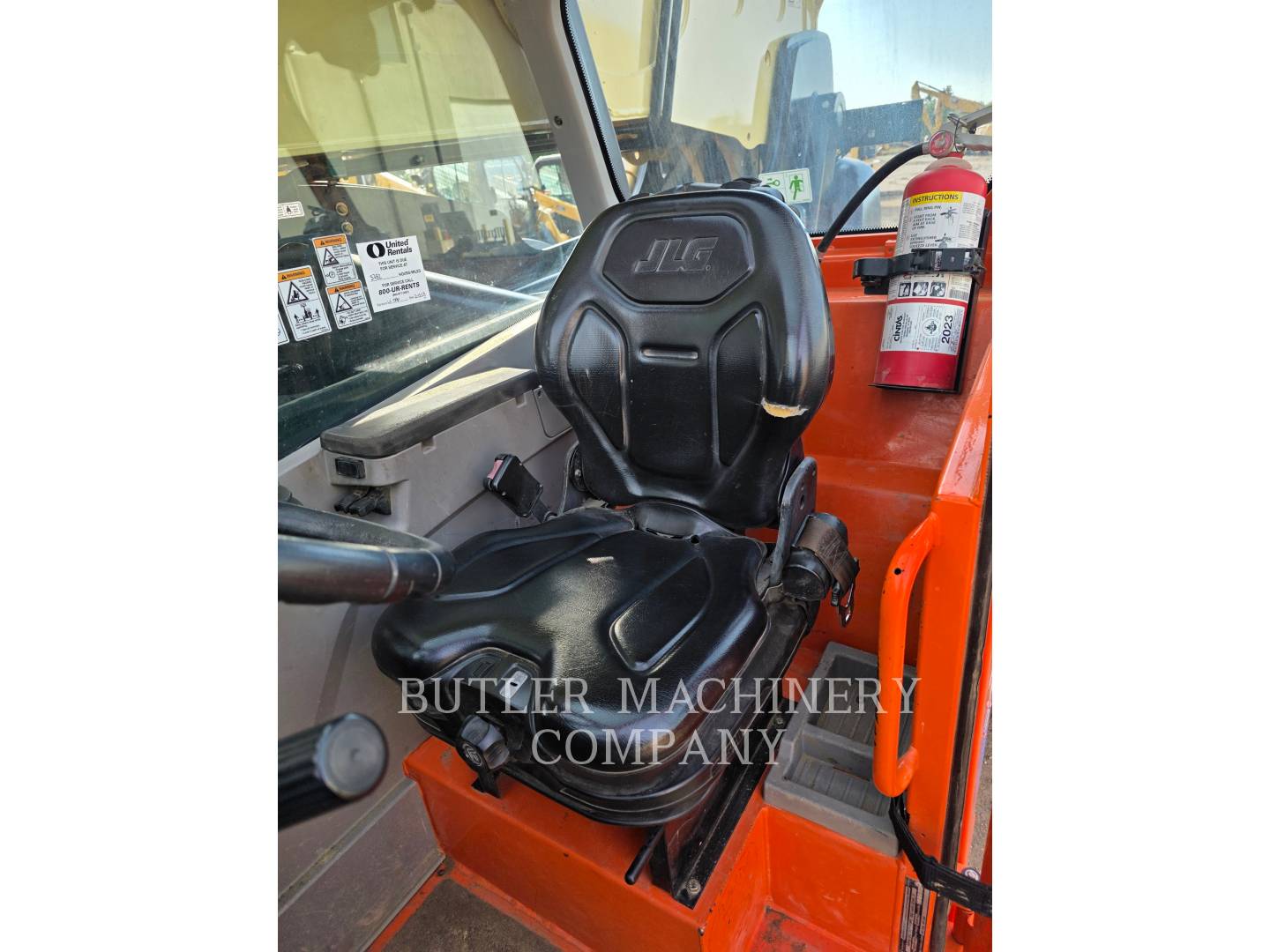 Jlg Material Handling Div. 1255, Telehandler, 3975 hours, S/N: 0160081733, 2017 - Image 8