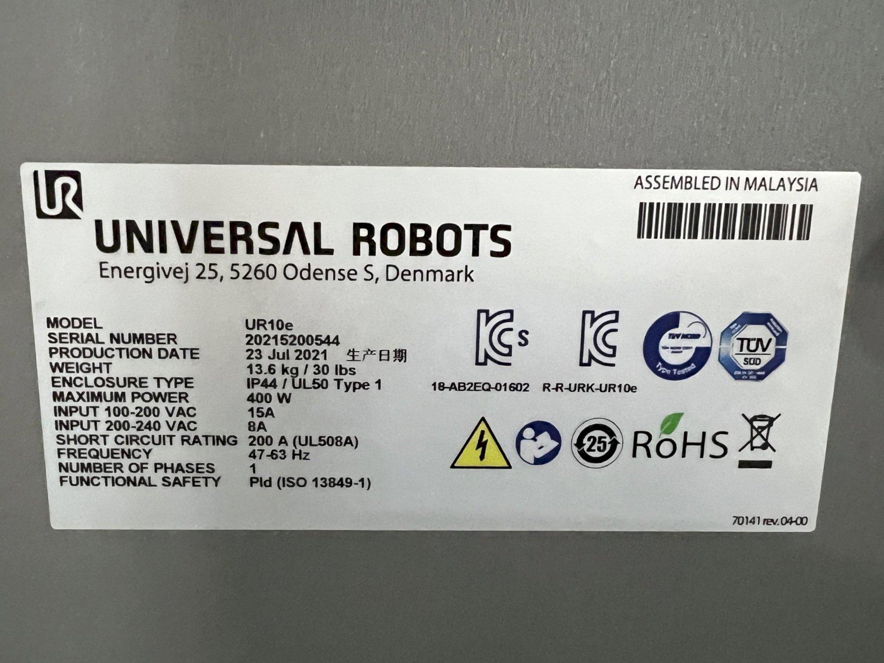 Universal Robots, UR-10e, Cobot with parts loading base/station, 6-Axis, 27.5 lb. payload, 51.2" reach, 2021 - Image 8
