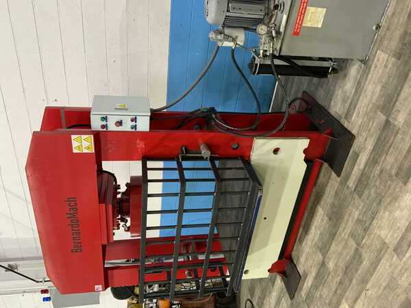 300 Ton, Bernardo #BHP-300 Mach hydraulic H-frame press - Image 2