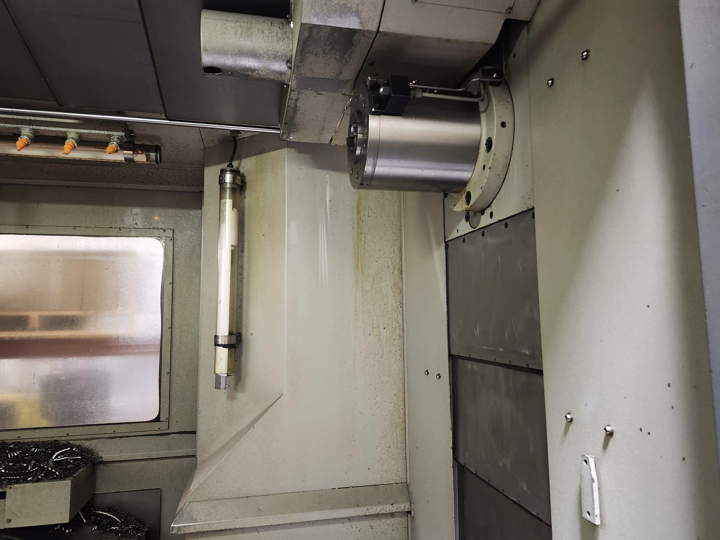 Hyundai #KH80G, horizontal machining center, 31" x 31" pallet, 49" X, 39" Y, 33" Z, 4,500 RPM, 80 automatic - Image 10