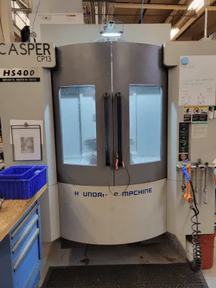Hyundai Wia #HS400, horizontal machining center, 15.8" x 15.8" pallet, 24.4" X, 22" Y, 25.6" Z, 15,000 RPM - Image 1