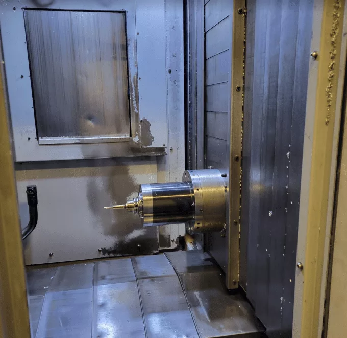 Hyundai Wia #HS400, horizontal machining center, 15.8" x 15.8" pallet, 24.4" X, 22" Y, 25.6" Z, 15,000 RPM - Image 3