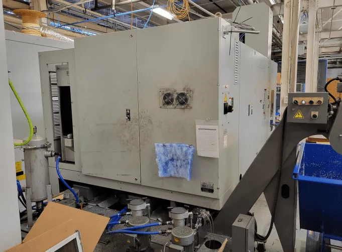 Hyundai Wia #HS400, horizontal machining center, 15.8" x 15.8" pallet, 24.4" X, 22" Y, 25.6" Z, 15,000 RPM - Image 8