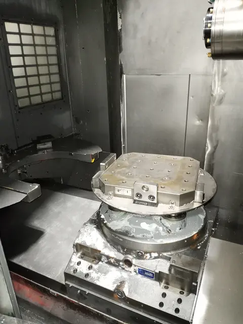 Kiwa #KH-45, horizontal machining center, 15" x 15" pallet, 12,000 RPM, 60 automatic tool changer, Cat 40 - Image 3