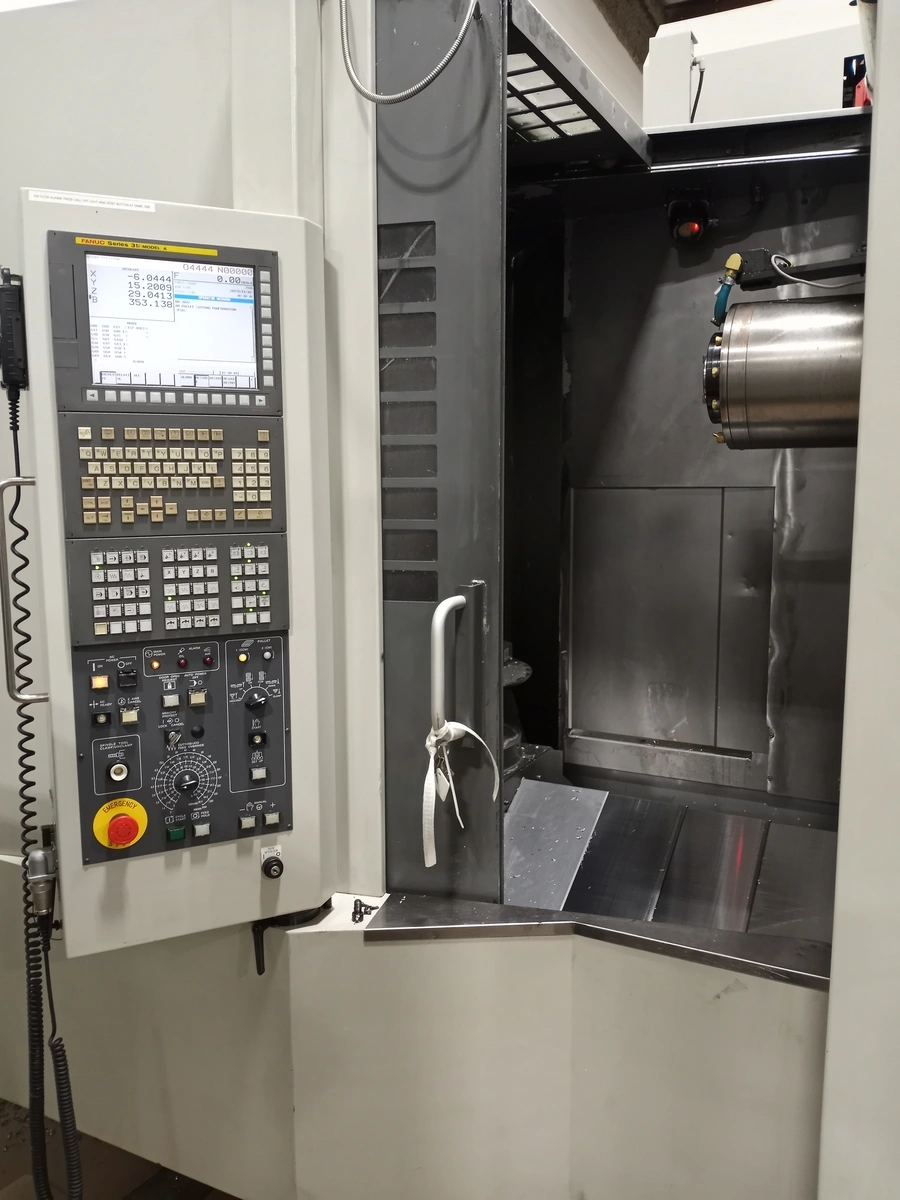 Kiwa #KH-45, horizontal machining center, 15" x 15" pallet, 12,000 RPM, 60 automatic tool changer, Cat 40 - Image 7
